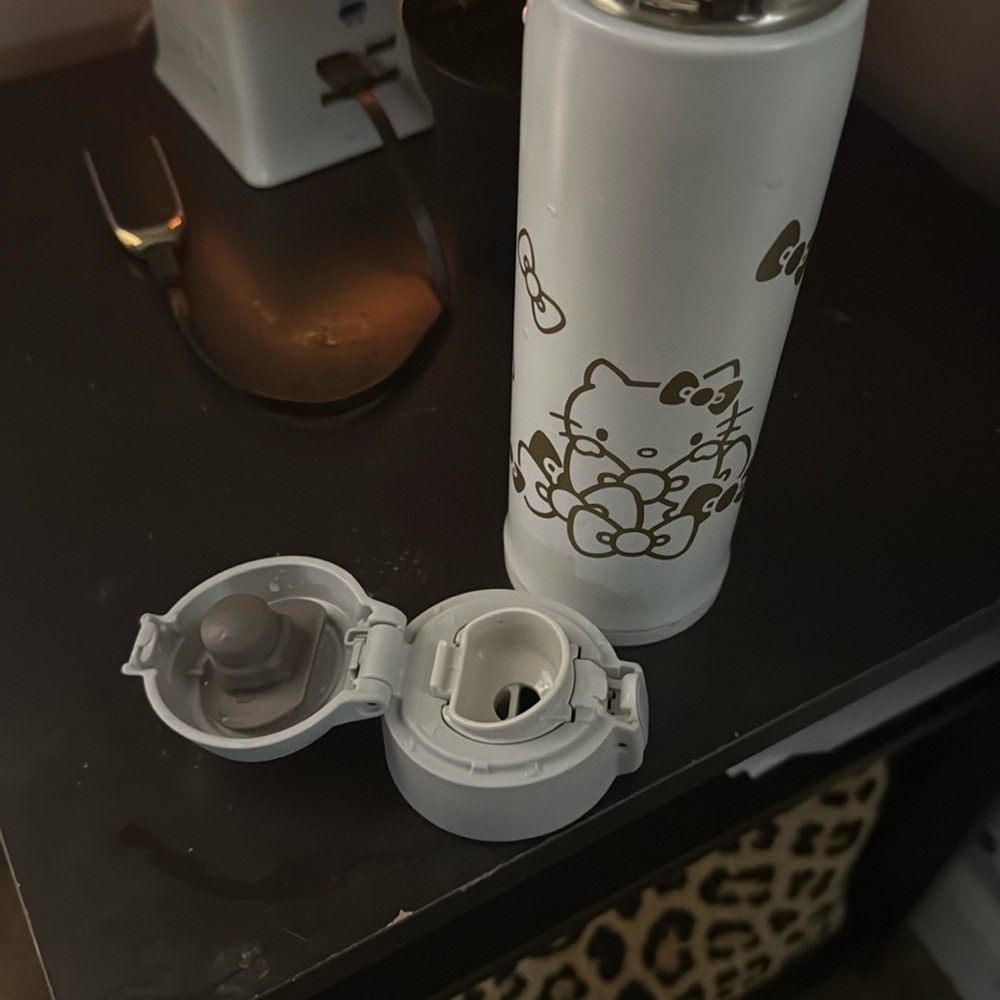 Zojirushi Hello Kitty White Bottle